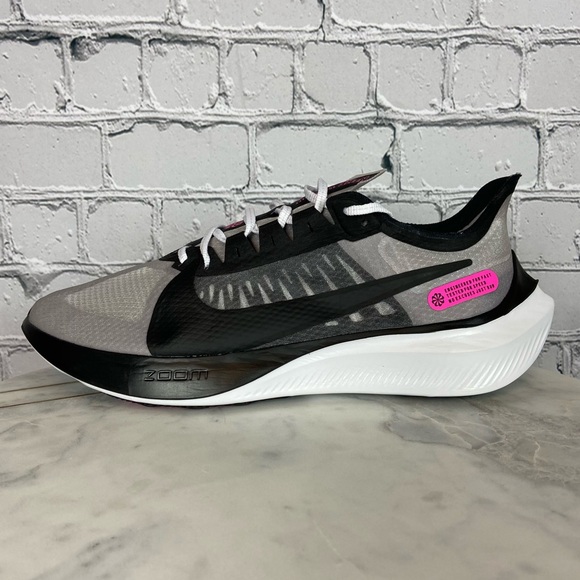 nike performance zoom gravity